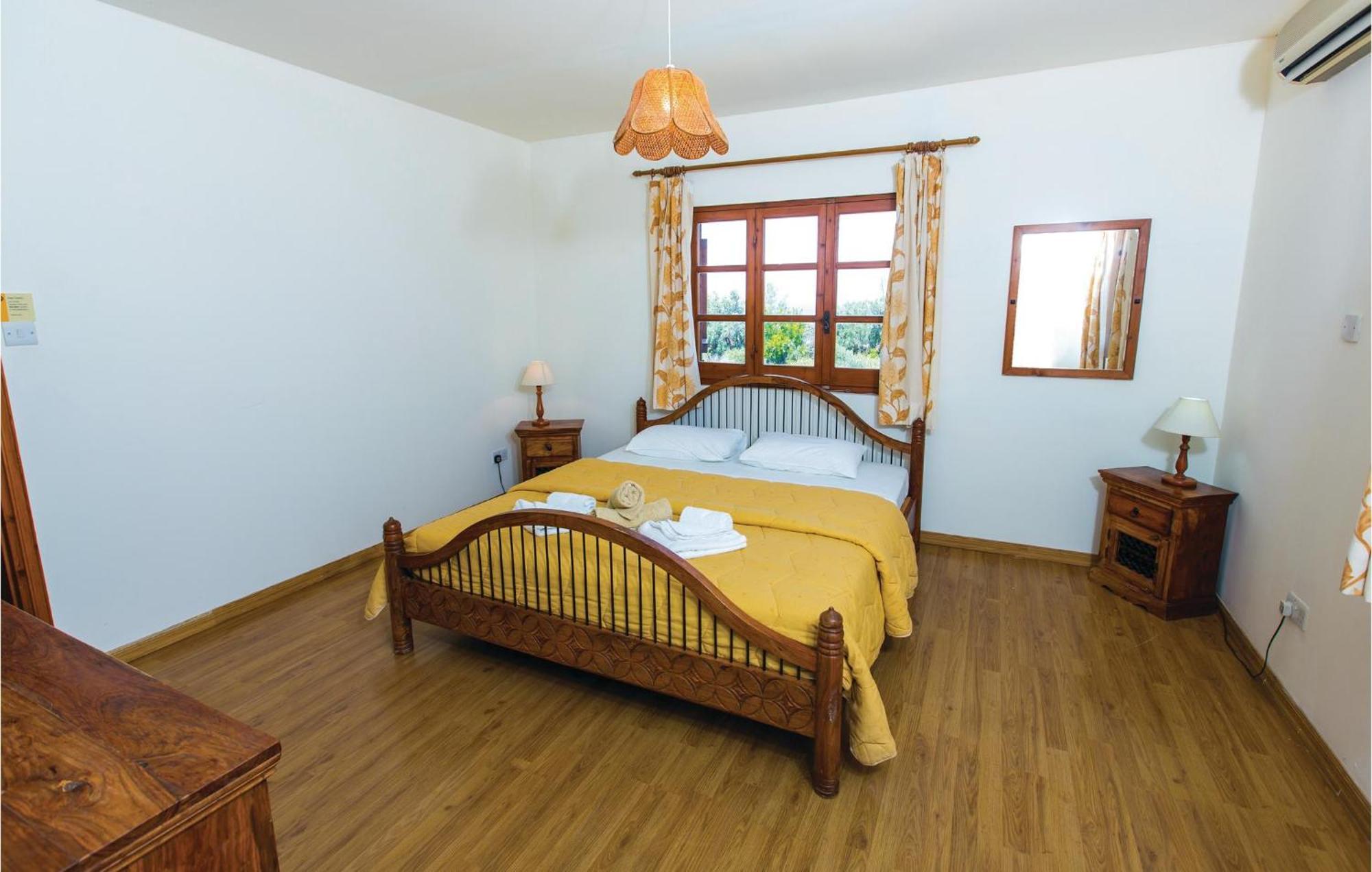 Amazing Home In Pomos With Wifi Екстериор снимка